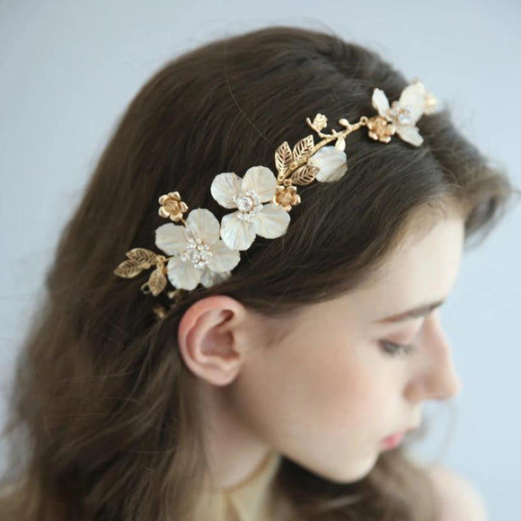 gold romantic white flowery bridal hairpiece hair vine for weddings, flower hairpiece headband, light gold floras hari vine, bridal hair accessories