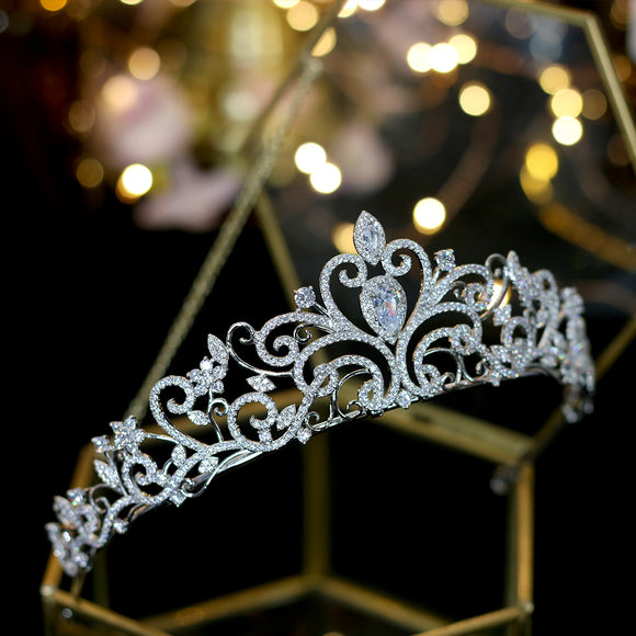 Bridal Tiara Crystal Heart Tiara Swarovski Bridal Tiara, Crystal Wedding Crown, Rhinestone Tiara, Wedding Tiara, Diamante Crown