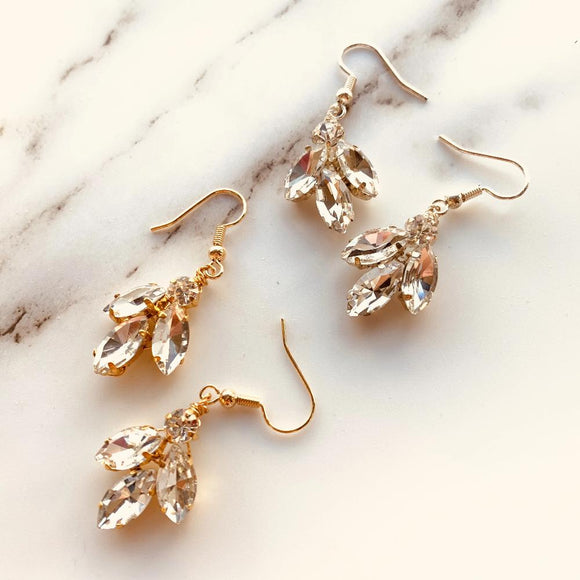 CRYSTAL BRIDAL EARRINGS, Wedding Earrings, Swarovski Bridal Earrings, Gold silver Wedding Jewelry, Crystal Cluster Droplet, Bridesmaids gift