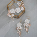  bridal hair comb and earrings set, made with clay florets and rose gold leaf. rose gold tone hair comb white flower hair comb for bride. earrings for bride for bridesmaids