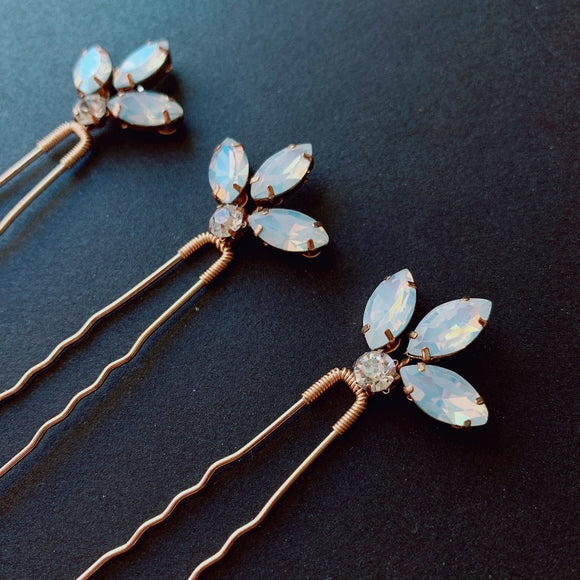 Opal Crystal hair pins set of 3, Opal gold silver hair pins, Wedding moonstone crystal headpiece, Crystal hair accessories, bridal hair pins, bridesmaid hair pins