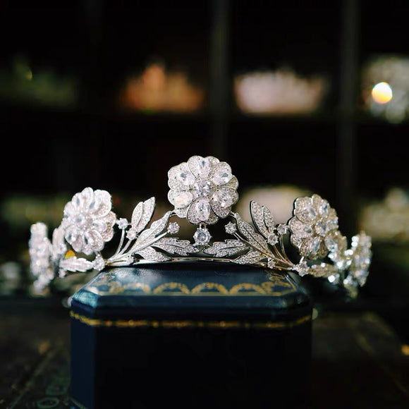 T209. The Strathmore Rose Bridal Tiara - Edwardian Crown Replica /1920s Royal Wedding Tiara